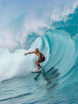 KELLY SLATER - SURF #83